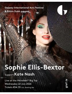 Sophie Ellis Bextor & Kate Nash @ Heineken Big Top