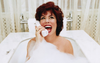 Ruby Wax: Absolutely Famous